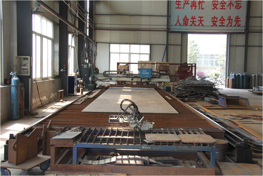 常德湘沅實業有限公司,常德垂直垃圾壓縮站,地埋式垃圾壓縮站,電動人力斗車,電動三輪高壓清運車,電動助力拉車